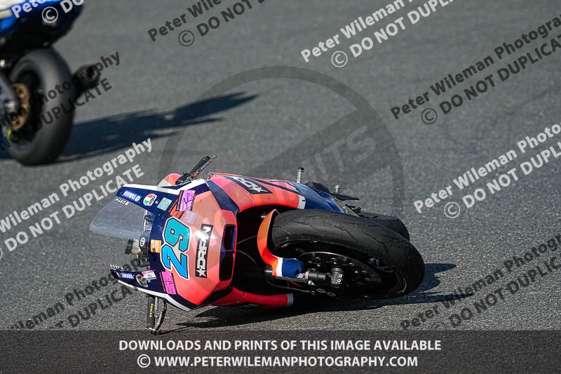 enduro digital images;event digital images;eventdigitalimages;mallory park;mallory park photographs;mallory park trackday;mallory park trackday photographs;no limits trackdays;peter wileman photography;racing digital images;trackday digital images;trackday photos